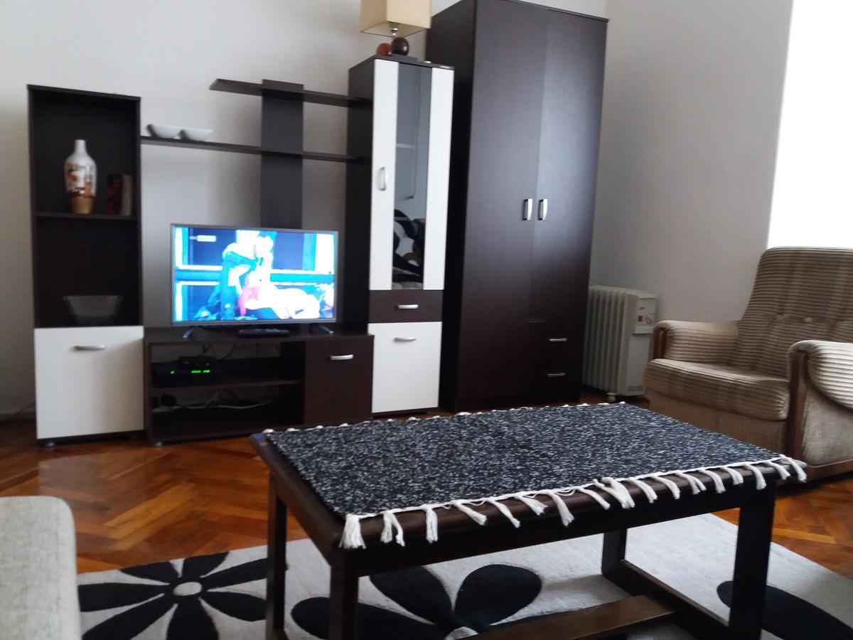 Apartment Studio Center พอดโกริกา ภายนอก รูปภาพ